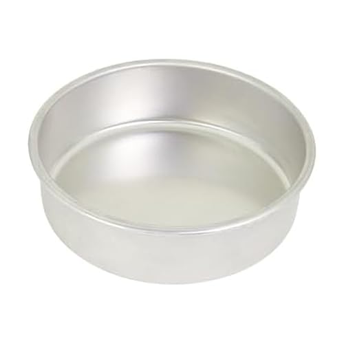 Chicago Metallic 8 Inch Round Cake Pan - size: 8-1/2 by 8-1/2 by 2-1/2 inches, Single
