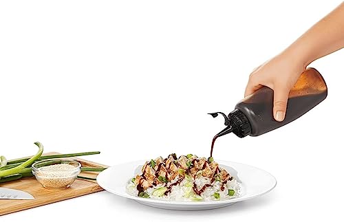 OXO Good Grips Chef's Squeeze Bottle, Medium - size: 350 ml