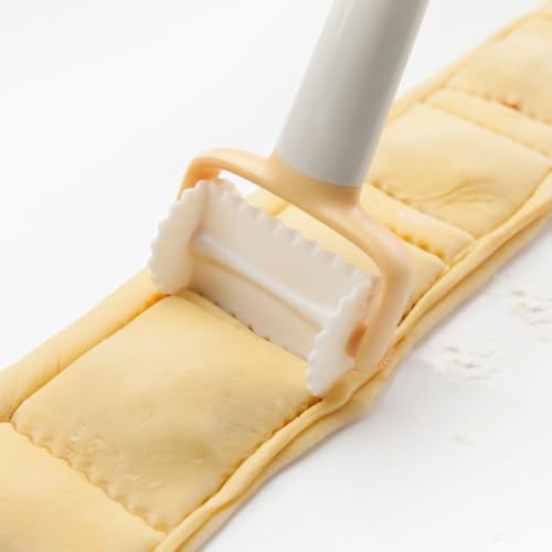 Rolling Cookie Cutter Set, 3 Piece Biscuit Maker and Dough Cutter Wheels with Ergonomic Handle, Round Crimped and Square Pastry Roller for Cookies, Ravioli, Pizza, Dumplings, Donuts, Crackers, Scones