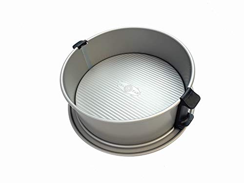 USA Pan Global Leak-Proof Classic Nonstick Springform Pan, 9-Inch