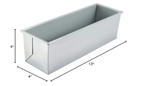 Winco 1.5 lb Pullman Pan, Square Aluminized Steel Sheet Pan