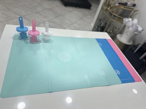 BAKING MAT, SILICONE MAT FOR BAKING, GOOD FOR CHALLAH, PIZZA, ANY DOUGH, CANDY, CHOCOLATE, BEST KITCHEN ACCESSORIES, IT WILL STICK TO YOUR COUNTER (BLUE) - color: Blue