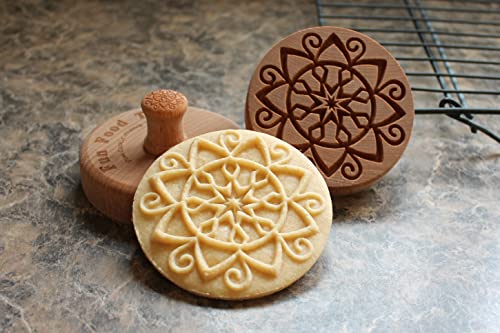 Large Wood Cookie Stamp, 3.1 inch (Holiday Star CS8-006) - color: Holiday Star CS8-006