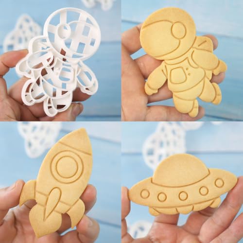 4Pcs Space Cookie Cutters 3D Astronaut UFO Rocket Alien Baking Tools - color: Space