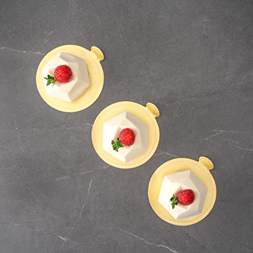 Restaurantware-Pastry Tek 8 Cavities Diamond Mold, 1 Oven-Ready Baking Mold - Flexible, Freezable, White Silicone Chocolate Mold, Easy Release, For Baking Treats