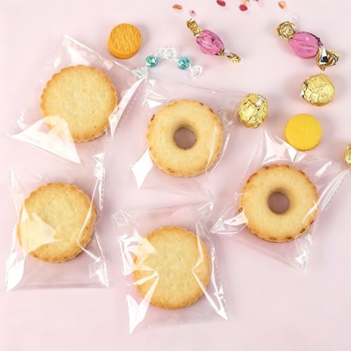Clear Resealable Cellophane Bags 4 X 5 Inch Self Sealing Cellophane Bags, 200Pcs Cookie Bag with Seal Packaging Treat Bag for Wrapping Bread, Soaps, Candies and Party Favors - size: 4x5 Inch (Pack of 200)