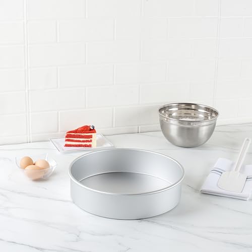 Restaurantware-Met Lux 12 x 3 Inch Straight-Sided Baking Tin, 1 Round Cake Pan - Oven-Ready, Freezable, Anodized Aluminum Round Baking Pan, Greaseproof, For Layer Birthday Cake - size: 12 x 3 inch