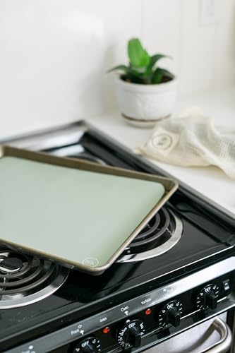 The Silicone Kitchen Reusable Silicone Oven Baking Mats Gift Set Bundle, 2 Half-Sheet, 2 Quarter-Sheet, Sage Green, Dark Gray - color: Green, size: Gift Set (2 Half + 2 Quarter Sheets)