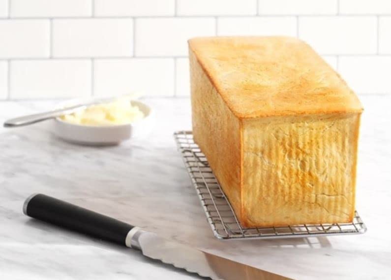 USA Pan Pullman Loaf Pan, 9 x 4 x 4, Aluminized Steel - size: 9 x 4, style: with Lid, Set of 2