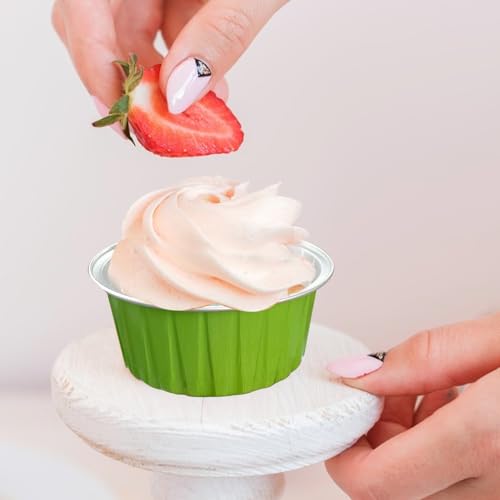 100Pcs Aluminum Cups with Lids,5oz Disposable Ramekin Baking Cups Muffin Liners Mini Pie Pans Foil Cupcake Containers for Christmas Party Wedding Party,Grass Green - color: Grass Green