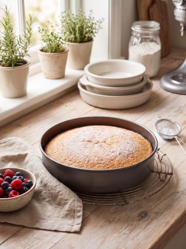 Chicago Metallic 9 Inch Round Cake Pan - size: Single Pan (9-Inch)