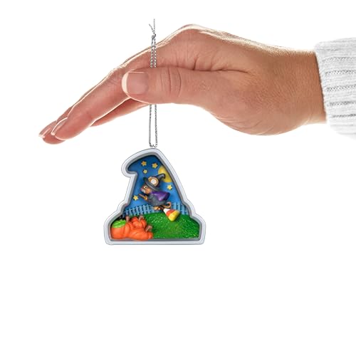 Hallmark Keepsake Halloween Ornament, Cookie Cutter, Halloween Gifts - style: Cookie Cutter