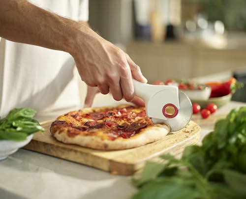 Joseph Joseph Ringo Easy Clean Pizza Wheel Cutter Slicer, Stainless Steel blade, Dishwasher safe