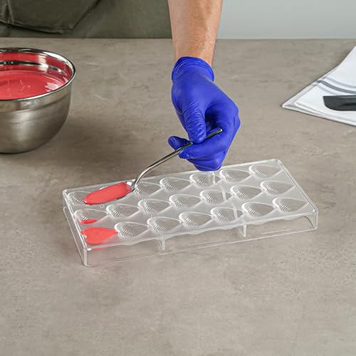 Restaurantware-Pastry Tek 10.8 x 5.3 Inch Chocolate Shaping Mold, 1 Freezable Candy Mold - 21 Cavities, Heart-Shaped, Clear Polycarbonate, For Chocolate, Dishwashable, Easy To Release - size: 1 Count | 10.8 x 5.3 Inch, style: Heart