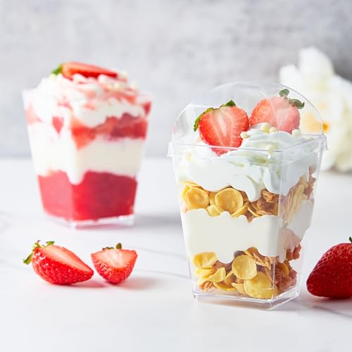 Kucoele 50 Pack 5 oz Dessert Cups with Lids and Spoons