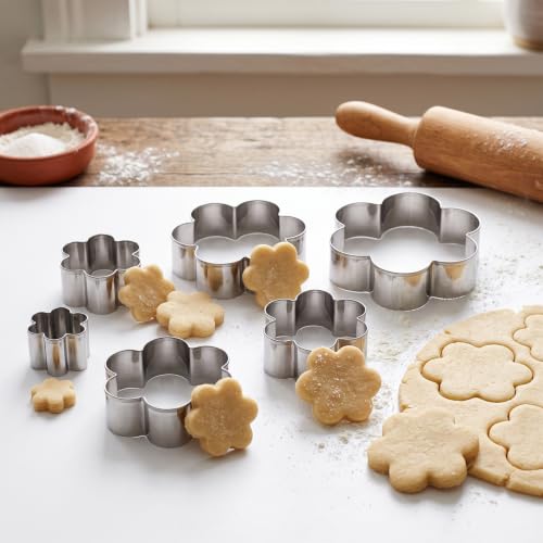 6 Sizes Flower Cookie Cutter Set, Stainless Steel Flower Cookie Cutters