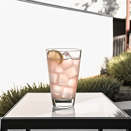 Ice Cube Tray with Lids, Small Silicone Molds for Cocktails & Drinks - color: Black