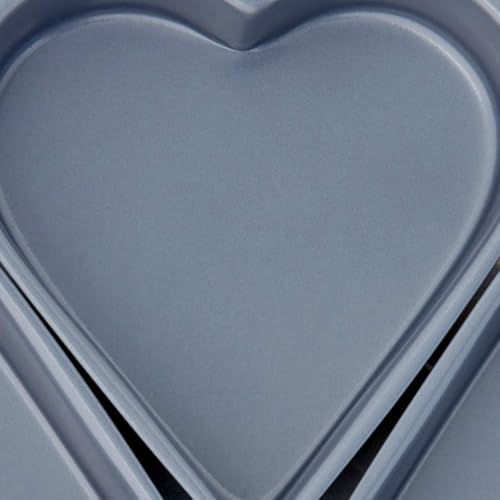 Fox Run Linked Heart Cake Pan, 4-Inch Hearts, Nonstick Heat Shaped Cake Pan - style: Linked Heart Pan