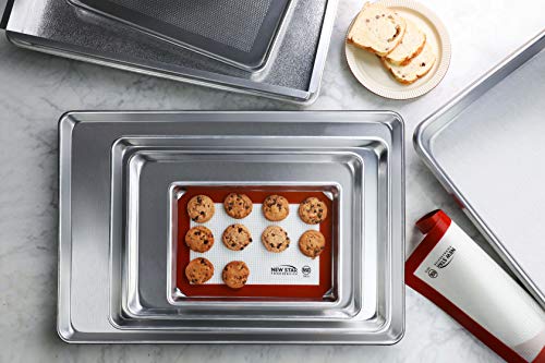 New Star Foodservice 530271 Commercial Grade Silicone Baking Mat Non Stick Pan Liner, 14 x 20 inch (Two-Thirds Size) - size: 20"L x 14"W