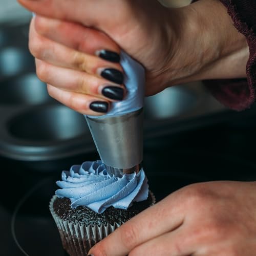 3Pcs Piping Tip,Stainless Steel Icing Piping Nozzle Tip Set French Star Pipings Tips Open Pastry Tips for Cake Decorating Flowers Shells & Scalloped Designs(3 Sizes)
