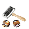 Stainless Steel Roller Dough Lattice Pizza Roller Cutter Kitchen Cooking Baking Tools - color: Yellow-2