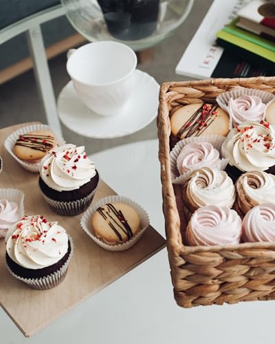qiqee White Cupcake Liners, 600 Count, Standard Size - color: White, size: Standard Size/600Packs