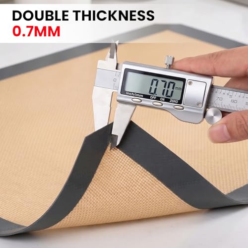 4 Pack Silicone Baking Mat Nonstick 2 Half and 2 Quarter Size - 1/4 Silicone Cookie Sheets for Baking Macaron Cookie Set of 2-2 Pack Thick Heavy Duty Reusable Mats Half Sheet for Kitchen Counter - size: 2 Half + 2 Quarter Sheets