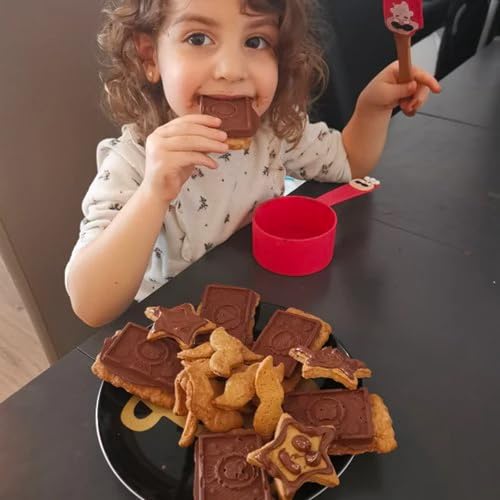 Chefclub kids - Chocolate Biscuits Kit - chocolate silicone mould - rectangular cookie cutter