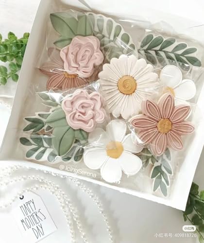 5Pcs Spring Flowers Cookie Cutters, Sunflower Dasiy Rose Tulip Shapes Biscuits Molds Stainless Steel Cutter Set for Mother's Day, Father's Day, Valentine's Day, Thanksgiving - color: Flower