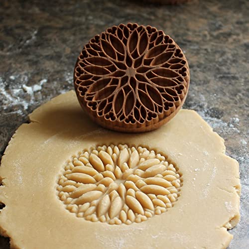 Large Wood Cookie Stamp, 3.1 inch (Amiens Cathedral CS8-019) - color: Amiens Cathedral CS8-019