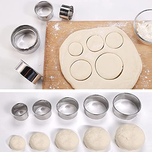 12 Pieces Biscuit Cookie Cutter Set With Tin Box Biscuit Plain Edge Round Cutters Metal Ring Baking Molds, Stainless Steel Cookie Dough Biscuit Muffins Cutters in Graduated Sizes - size: 12 Sizes With Tin Box