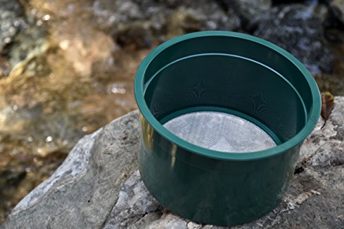 SE 5.5 Inch Mini Stackable Classifier Gold Prospecting Pan - 30 Holes/Square Inch Stainless Steel Mesh Sifting Pan, Green - size: GP4-30