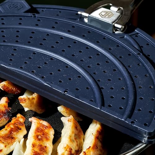 HexClad Folding Grease Splatter Screen for Frying, Up to 12" Pans