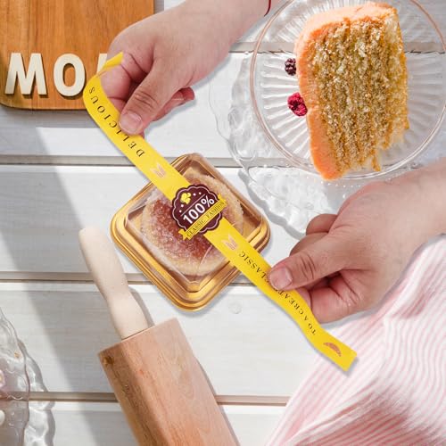 150 PCS Clear Plastic Mini Cake Boxes 3.5Inch Muffin Boxes Biscuit Boxes Cheese Pastry Moon-Cake Dessert Box Packaging Containers for Party, With Sticker To Secure The Lid