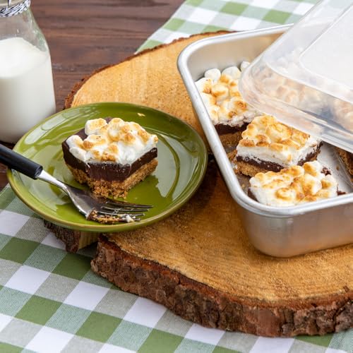 Nordic Ware Natural Aluminum Commercial Square Cake Pan with Lid, Exterior 9.88 x 9.88 Inches - size: 9 x 9, style: Square Pan with Lid