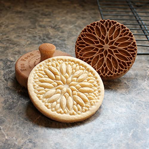 Large Wood Cookie Stamp, 3.1 inch (Amiens Cathedral CS8-019) - color: Amiens Cathedral CS8-019