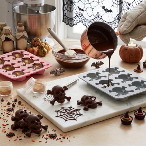 2Pcs 3D Skull Silicone Mold, Halloween Skull Chocolate Mold, Skull Candy Mold for Baking, Ice Cube, Resin, Candy, Soap, Cake Decoration(Pink/Gray)