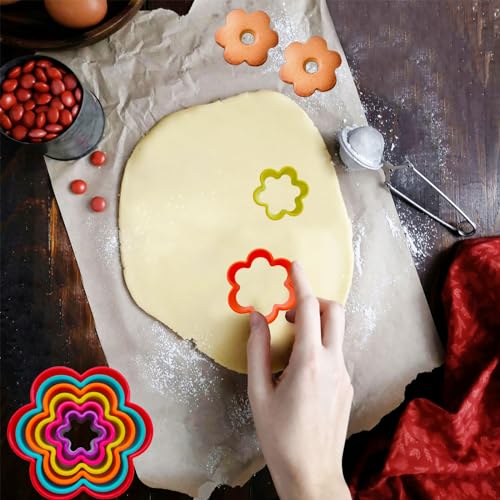 Cookie Cutter Set - 6 PCS Exquisite Flower Shaped Cutters for Baking Delights