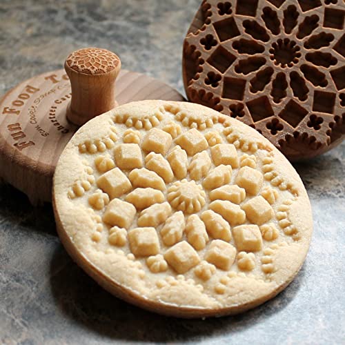 Large Wood Cookie Stamp, 3.1 inch (Chartres Cathedral CS8-017) - color: Chartres Cathedral CS8-017