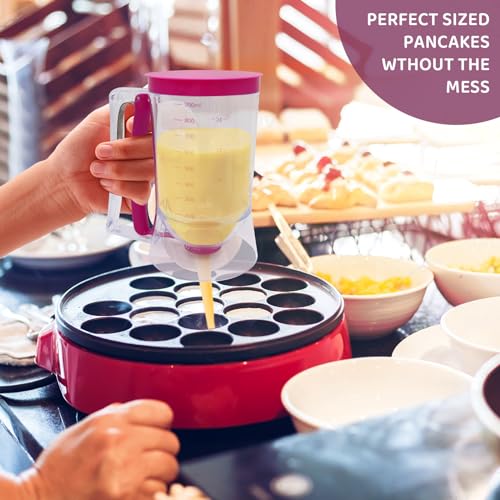4-Cup Pancake Batter Dispenser with Squeeze Handle & Measuring Marks - color: Black