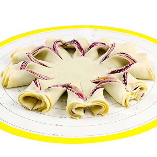 Round Silicone Pastry Mat, 17.75-Inch Diameter, Dough Rolling Mat with Inch and Centimeter Measurement Guides - size: 17.75 in Diameter