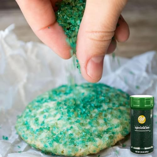 Wilton Sprinkles Sanding Sugar, Pack of 2, Red and Green Sanding Sugar, 7.68 oz Each, Sparkling Sprinkles Sugar Crystals for baking and Christmas Holiday Cookie Decorating, Cupcakes, Icing, Kosher-Certified