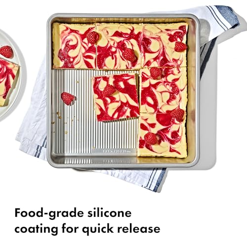 OXO Good Grips Non-Stick Pro Clear Coated Metal Bakeware Cake Pan 9 in Square, Baking Pan for Cakes, Brownies and Cookies - style: 9in Square