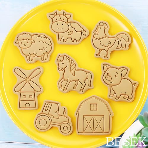 BESEK Animal Cookie Cutters: 8 PCS Cookie Cutters Set with Farm Animals Embossing Cutters For Biscuit Fondant Baking Molds (Gift Box) - color: Farm Animals