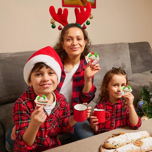 COcnny Christmas Mini Cupcake Liners - 600pcs Merry Christmas Candy Baking Cups Muffin Cupcakes Wrappers, Xmas Tree Santa Disposable Chocolate Cake Wrap Making Supplies for Xmas Eve Party (10 Styles) - style: Mini Xmas Candy