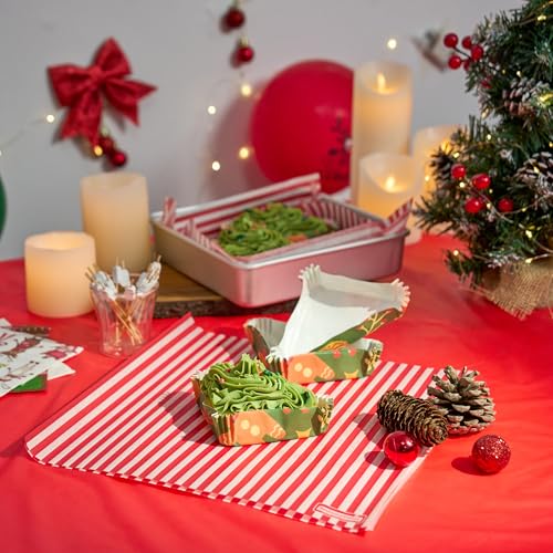Restaurantware 6.8 oz Paper Baking Cups, Christmas, Greaseproof, 200 Count - color: Christmas