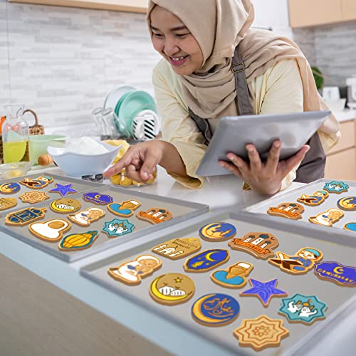 16 Pieces Eid Mubarak Cookie Cutters with Plunger Stamps Set Ramadan Islamic Muslim Biscuit Mold Star Lantern Moon 3D Cookie Stamper Mini Ramadan Plastic DIY Tools for Baking Fondant Supplies