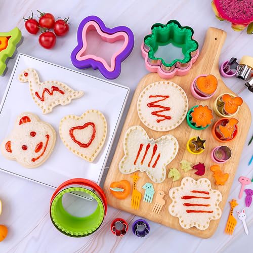 Sandwich Cutters for Kids Lunch 48 Pcs - color: Green Orange 48pcs