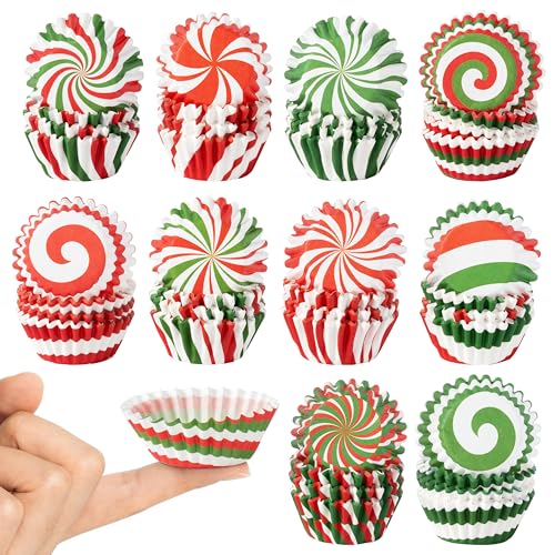 COcnny Christmas Mini Cupcake Liners - 600pcs Merry Christmas Candy Baking Cups Muffin Cupcakes Wrappers, Xmas Tree Santa Disposable Chocolate Cake Wrap Making Supplies for Xmas Eve Party (10 Styles) - style: Mini Xmas Candy