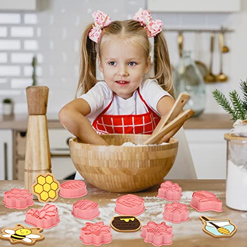 Hoolerry 16 Pcs Bee Cookie Cutters with Plunger Stamps Set
